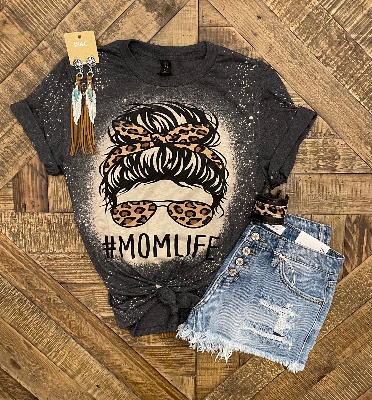 #Momlife | Western Mama Graphic T-Shirt